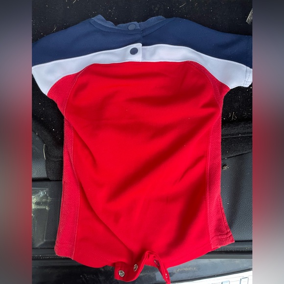 ✨4 FOR $15✨ Baby 3-6 months Minnesota Twins Romper - Picture 3 of 3